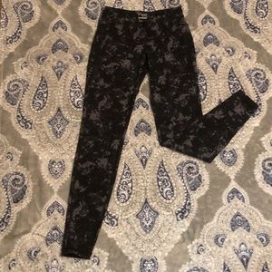 Old Navy Pattered Leggings